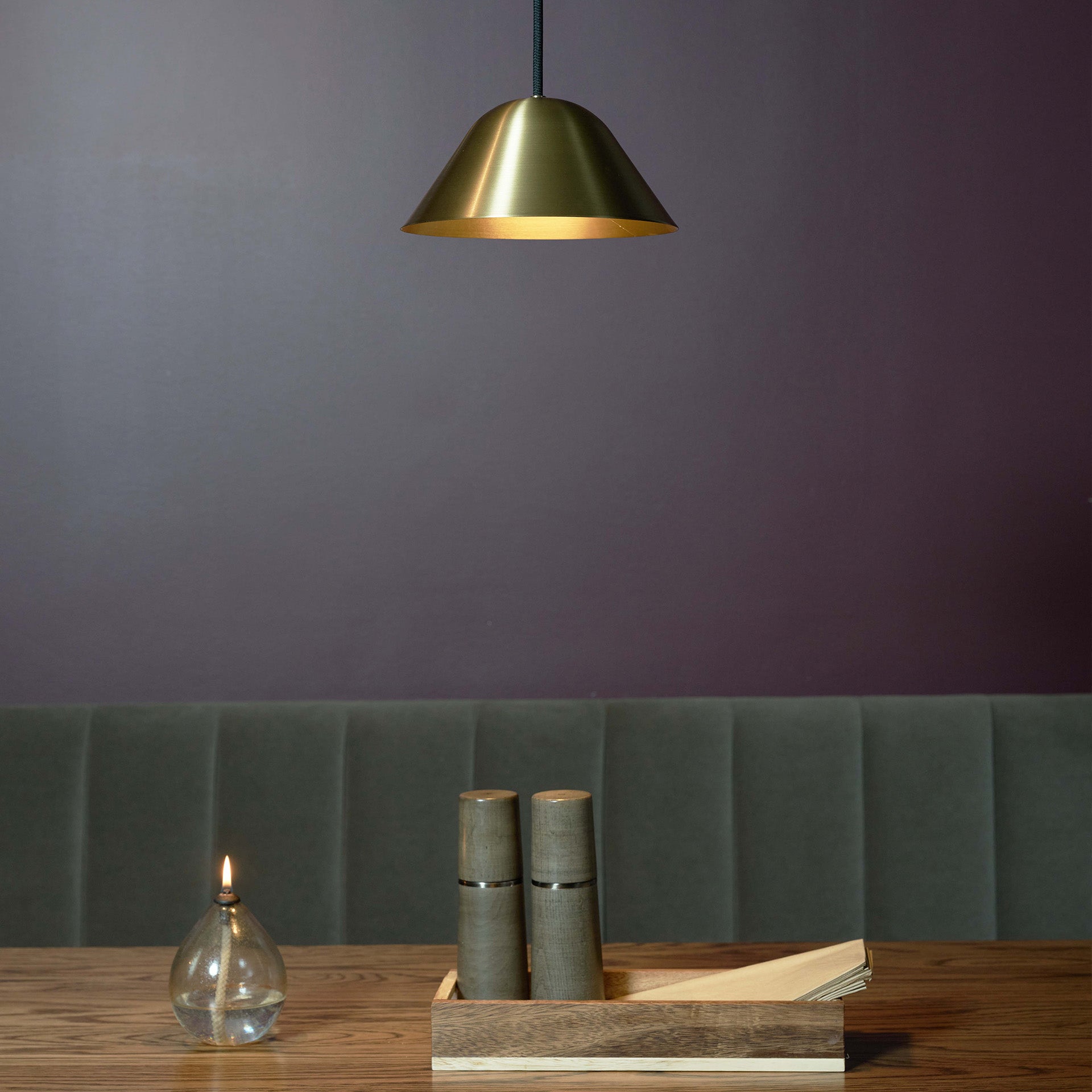 Cassis Pendant