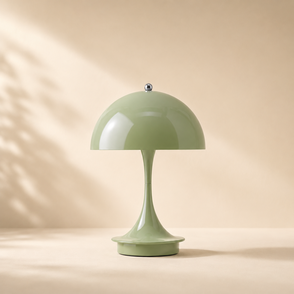 Panthella 250 Portable Lamp