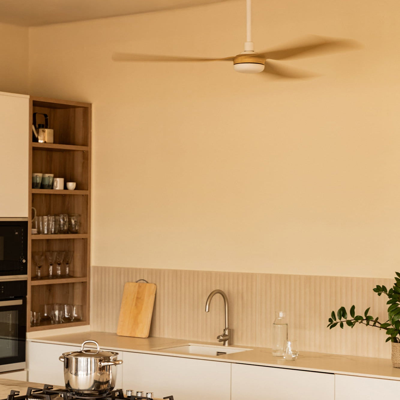 PUNT M Ceiling Fan